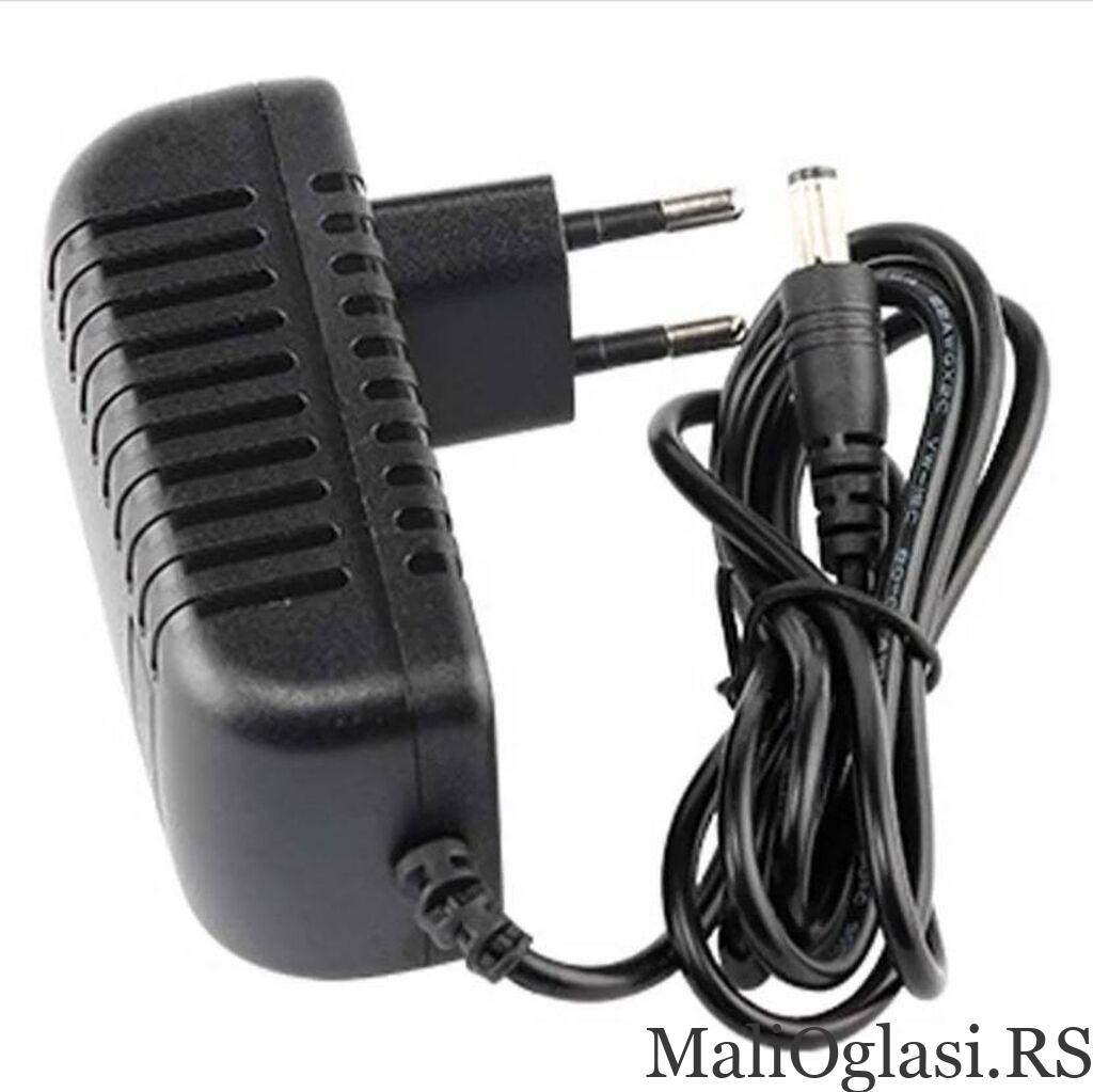 strujni-adapter-12-v-2a-ima-i-plavu-kontrolnu-lamplicu-id-108695303-798159379