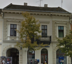 Prodajem salonski stan u centru Sombora